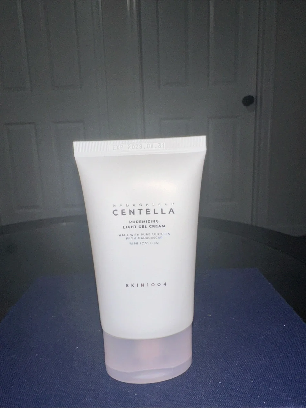 Centella Poreminzing Light Gel Cream - White